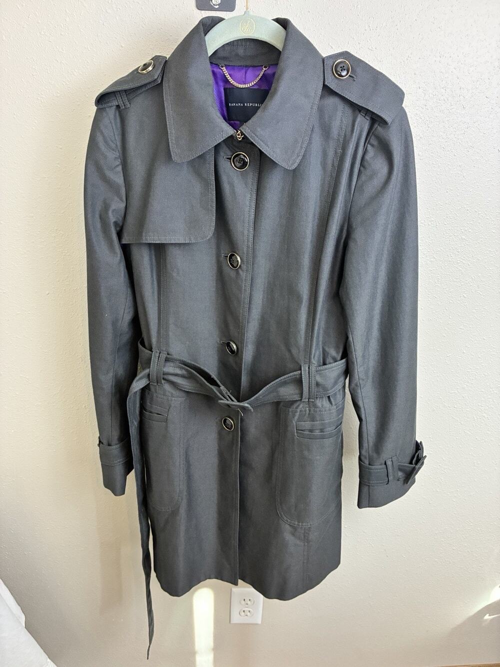 Banana Republic Charcoal Trench Coat Belted Minimalist Chic Purple Lined M
